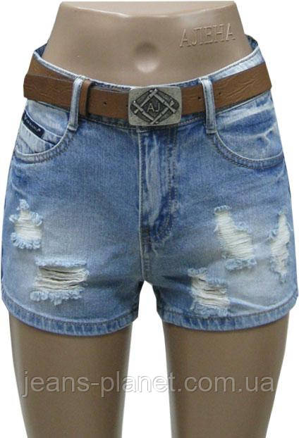 Шорти жіночі джинсові рвані з ременем блакитного кольору — изображение 2