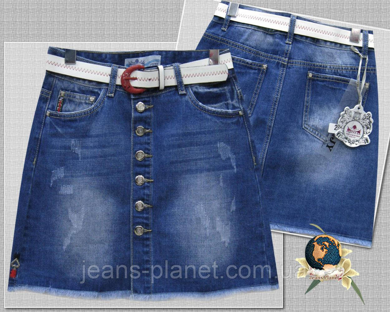 Модна коротка джинсова спідниця-трапеція на ґудзиках із ременем — изображение 2