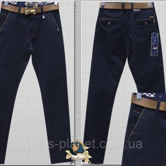 Джинси-штани завужені темно-синього кольору з ременем 30 розмір