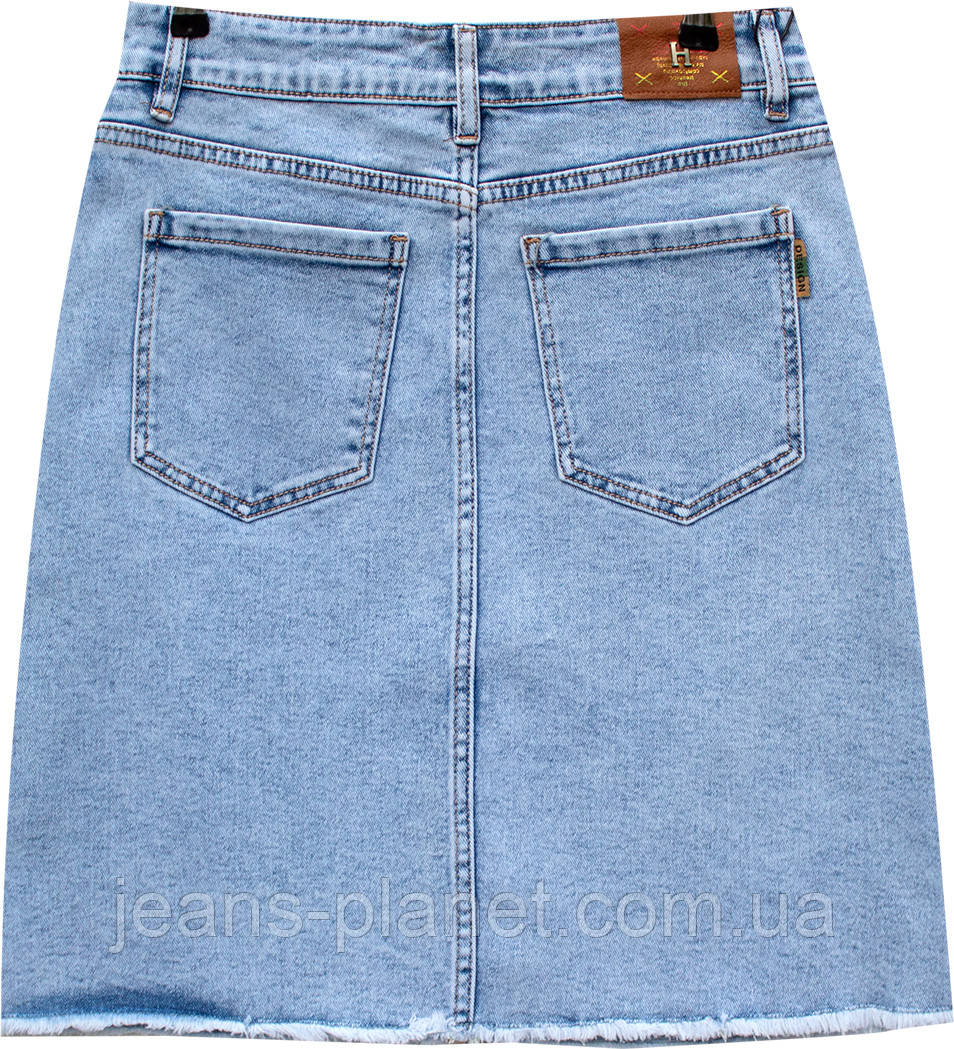 Джинсова юбка середньої довжини над коліном по низу бахрома — изображение 4