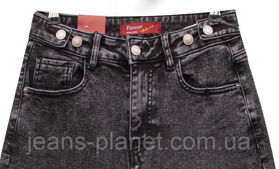 Наймодніші жіночі утеплені джинси мом Skater на байці графітного кольору — изображение 4