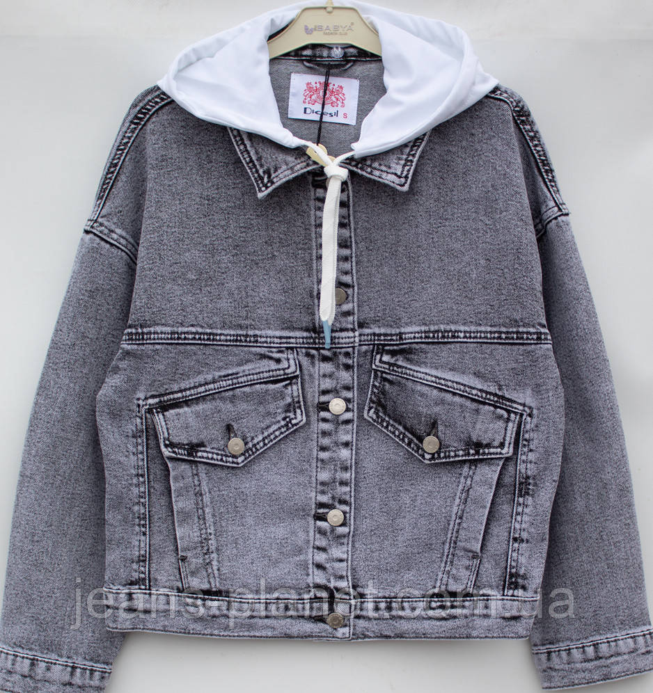 Жіноча джинсова куртка оверсайз з відстібним капюшоном Dicesil — изображение 8