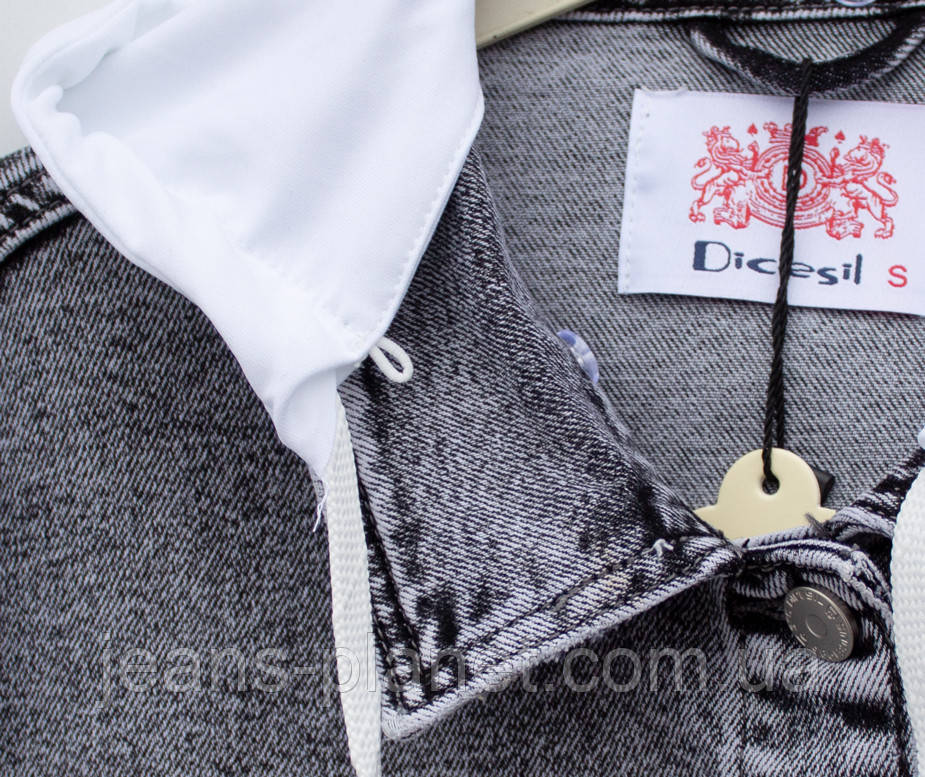 Жіноча джинсова куртка оверсайз з відстібним капюшоном Dicesil — изображение 7